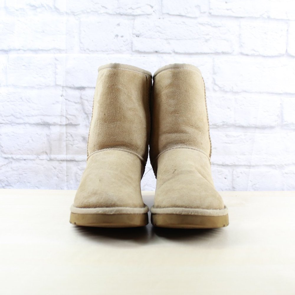 UGG Women's Original Classic Tan Leather Short II - Picture 4 of 9